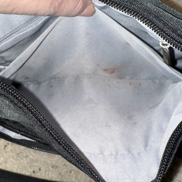 Travelon Crossbody Bag Purse 5-Point Anti-Theft Protection RFID Blocking Pocket - Picture 5 of 10